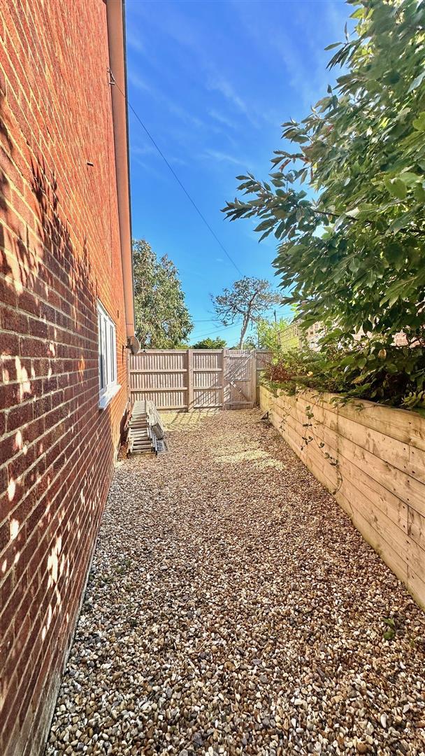 Waites Lane, Fairlight